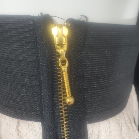 Steve Madden size Small Full Zip Full Lined Peach Lace Mini Skirt Elastic Waist - Picture 8 of 14